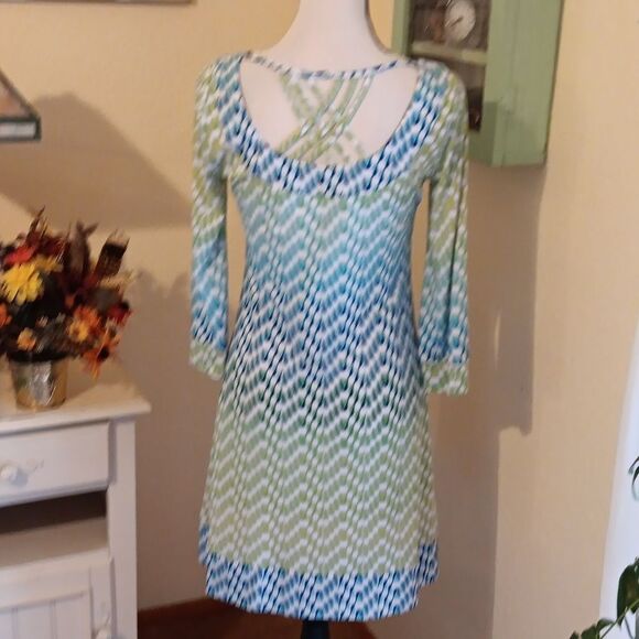 Jessica Simpson Soft Knit Dress. Geometric,  Soft Knit, Soft Girl - Picture 5 of 11